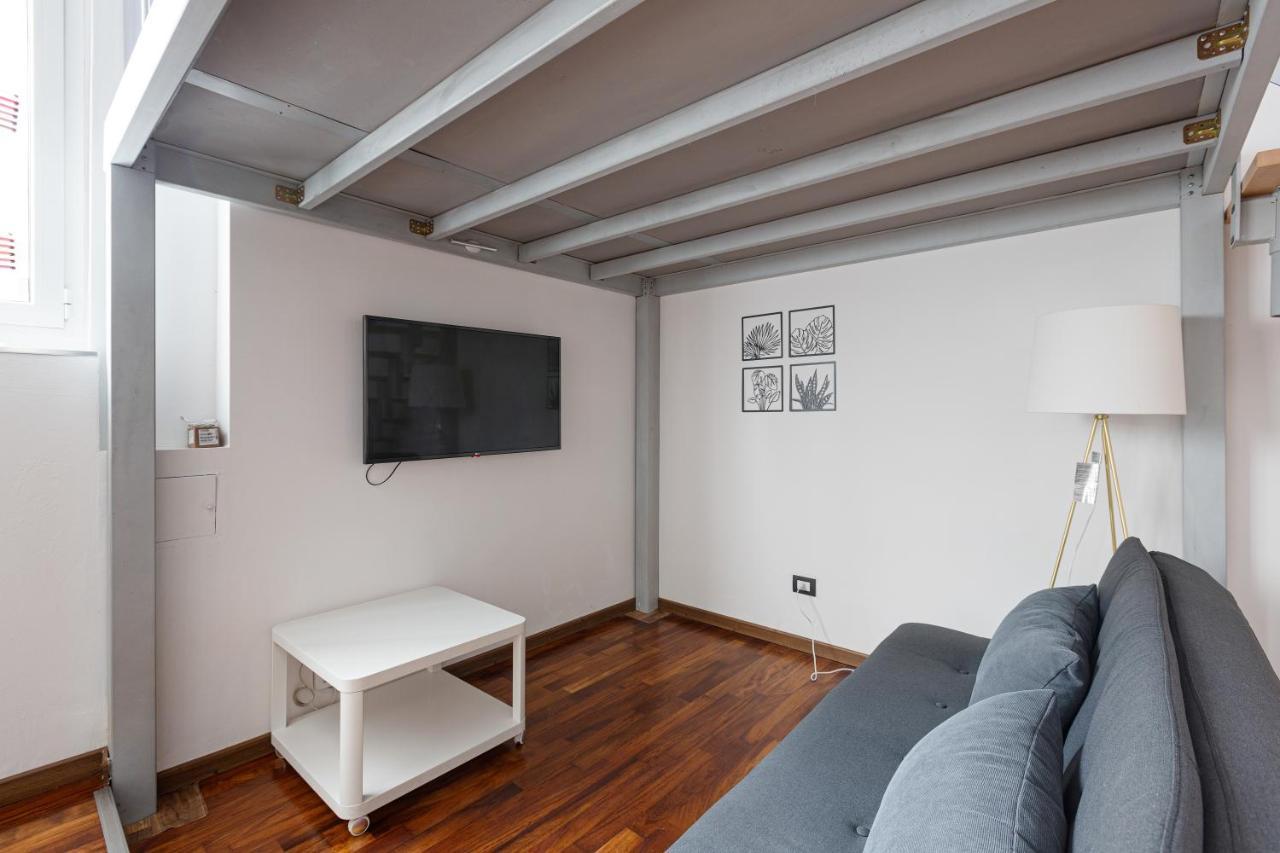 Apartment Guesthost - Cosy Apt Close To Piazza Insubria *
