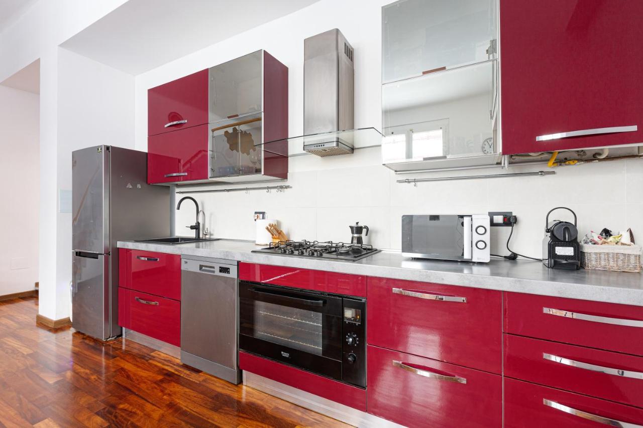Guesthost - Cosy Apt Close To Piazza Insubria Milan