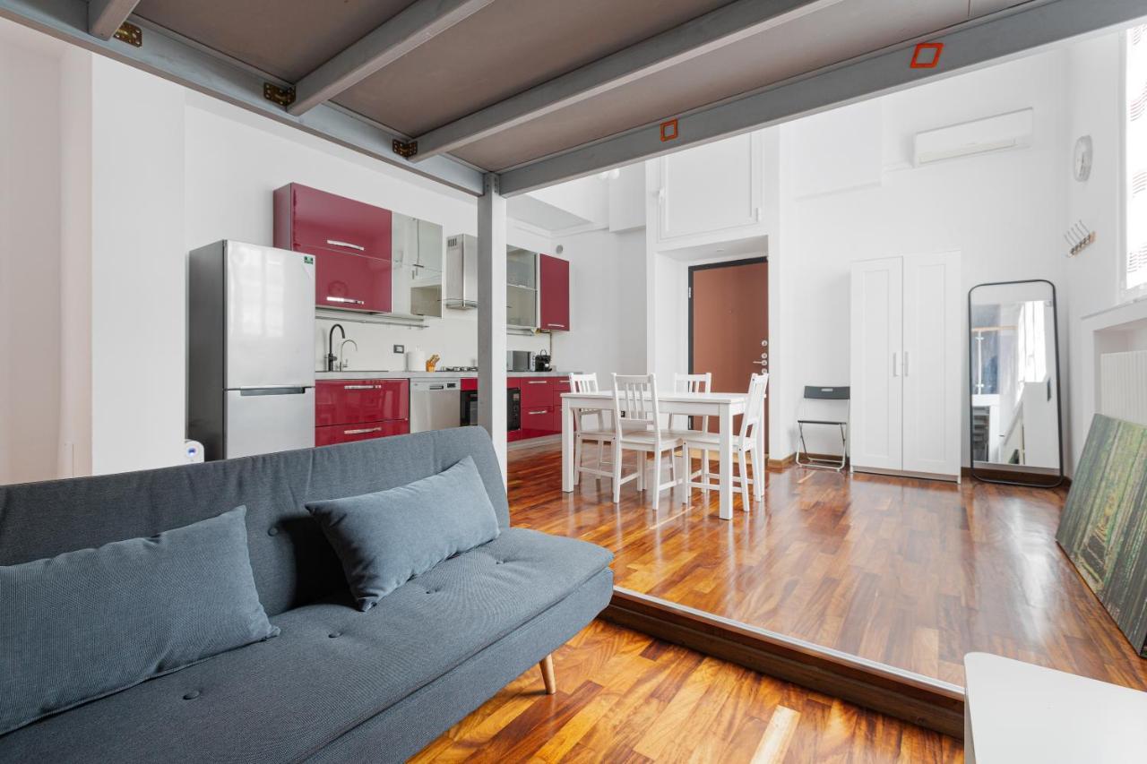 Guesthost - Cosy Apt Close To Piazza Insubria *