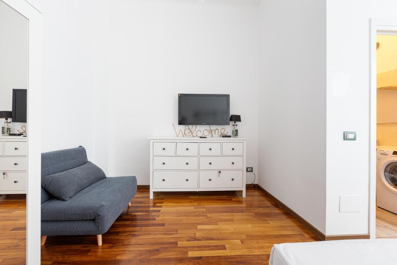 Guesthost - Cosy Apt Close To Piazza Insubria Apartamento *